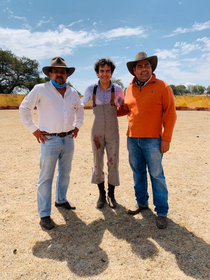 Rafael González Bocardo ganadero de Coaxamalucan  invitó al fino matador  Héctor Gabriel para tentar un&nbsp;Toro.