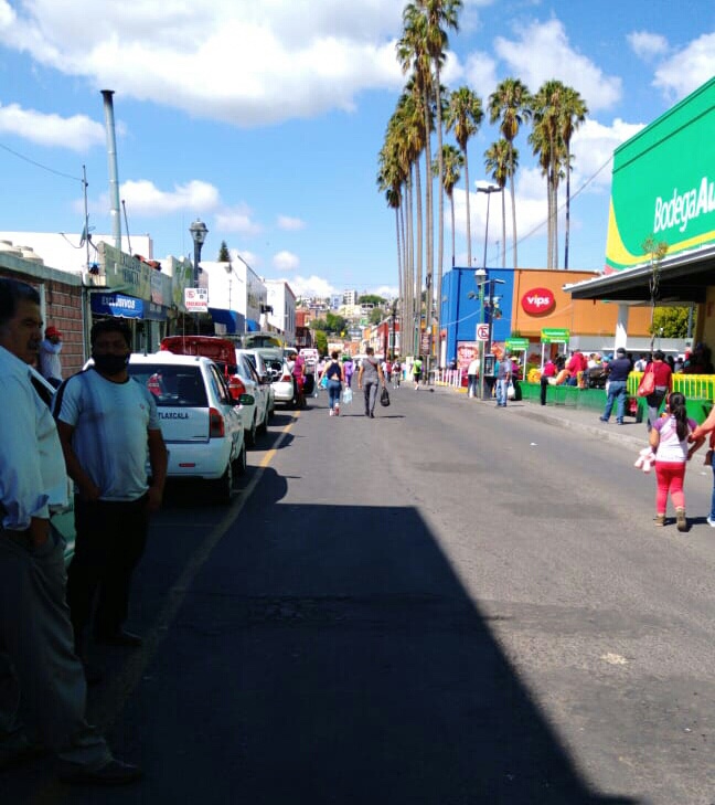Refuerzan medidas preventivas de salud en tianguis&nbsp;sabatino