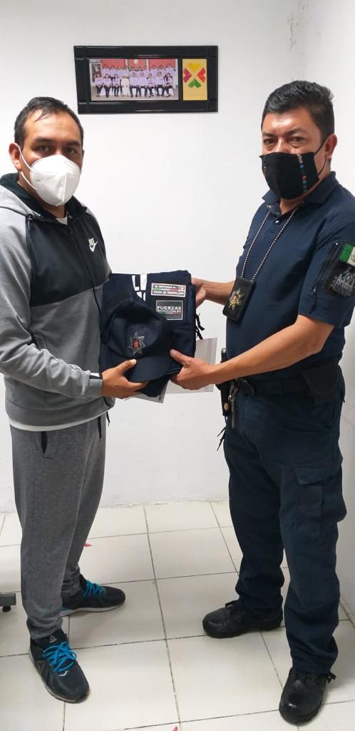 Entrega MACY uniformes a policías Municipales de&nbsp;Ixtenco