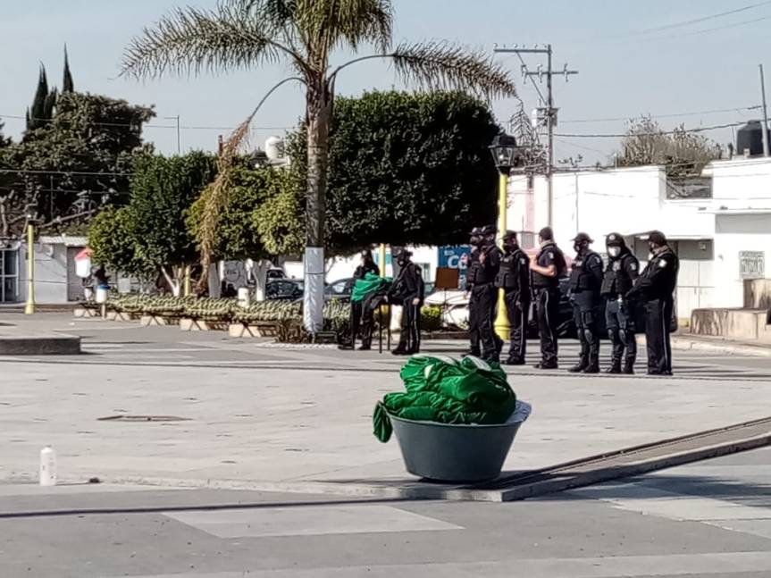 GOBIERNO DE XICOHTZINCO LE FALTA AL RESPETO AL LÁBARO&nbsp;PATRIO.