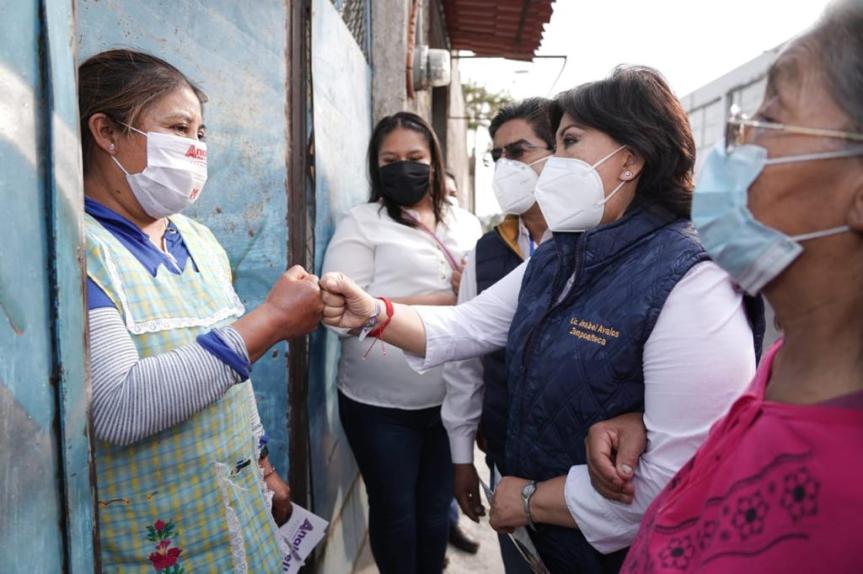 Realiza toque de puertas Anabell Ávalos en San Pablo del&nbsp;Monte