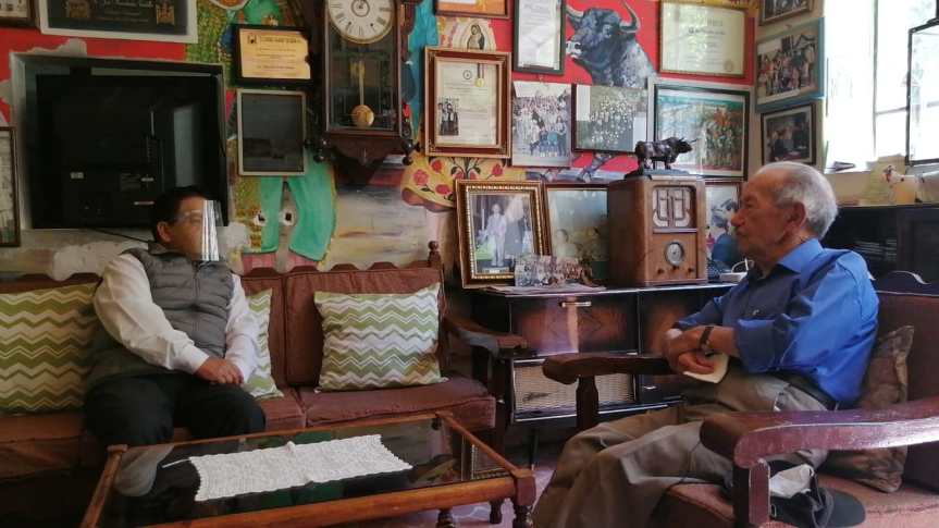 MIGUEL QUIRÓZ SE REÚNE CON DON CHECHE Y JUNTOS NOS CUENTAN SOBRE LA HISTORIA DE LA CONSTRUCCIÓN DEL BLVD.&nbsp;CUAMANCO.