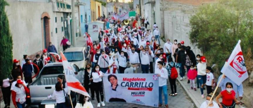 Malena Carrillo recibe a SAGA durante su arranque de campaña en&nbsp;Huamantla.