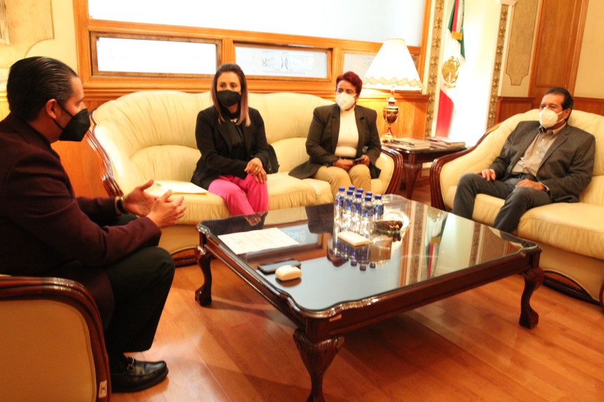 Recibe presidente del TSJE a Comisión de Cortesía del Congreso&nbsp;Local