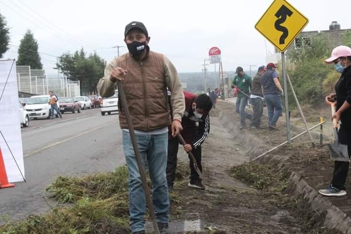 Alcalde de Santa Cruz Tlaxcala encabeza jornadas de&nbsp;limpieza