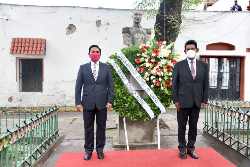 <strong><em>Jorge Corichi, presidente municipal de Tlaxcala, montó una Guardia de Honor para conmemorar el CLXXIV aniversario luctuoso del coronel Felipe Santiago Tetlamatzi Saldaña.</em></strong>