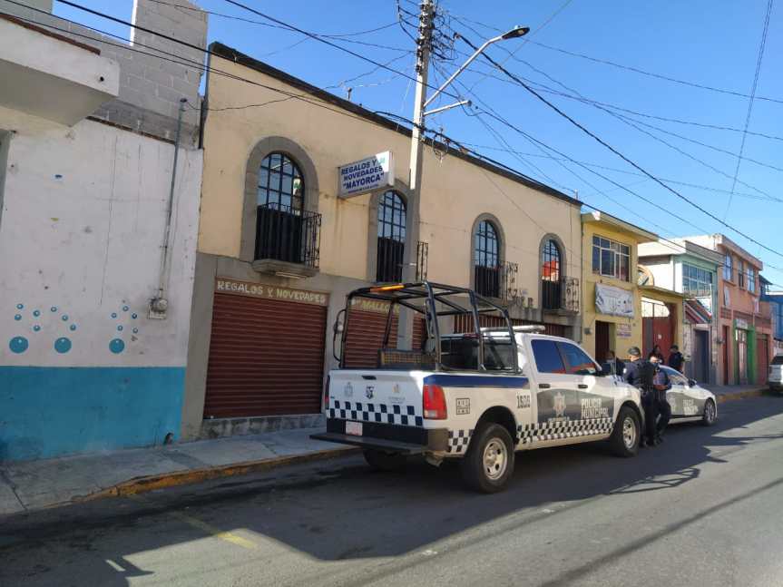 <strong>Hallan familiares a mujer muerta dentro de su domicilio; policía municipal atiende de manera inmediata el reporte.</strong>