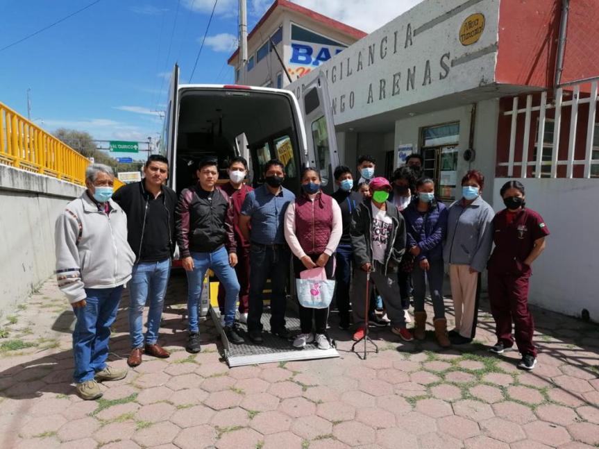 Dan fisioterapia a adultos mayores en&nbsp;Zacatelco