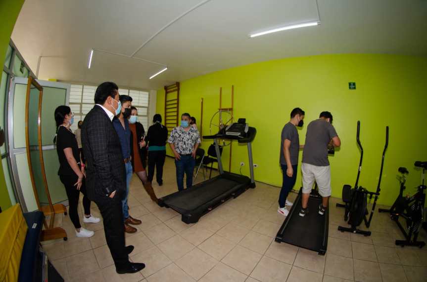 Alcalde de Zacatelco visita&nbsp;UBR