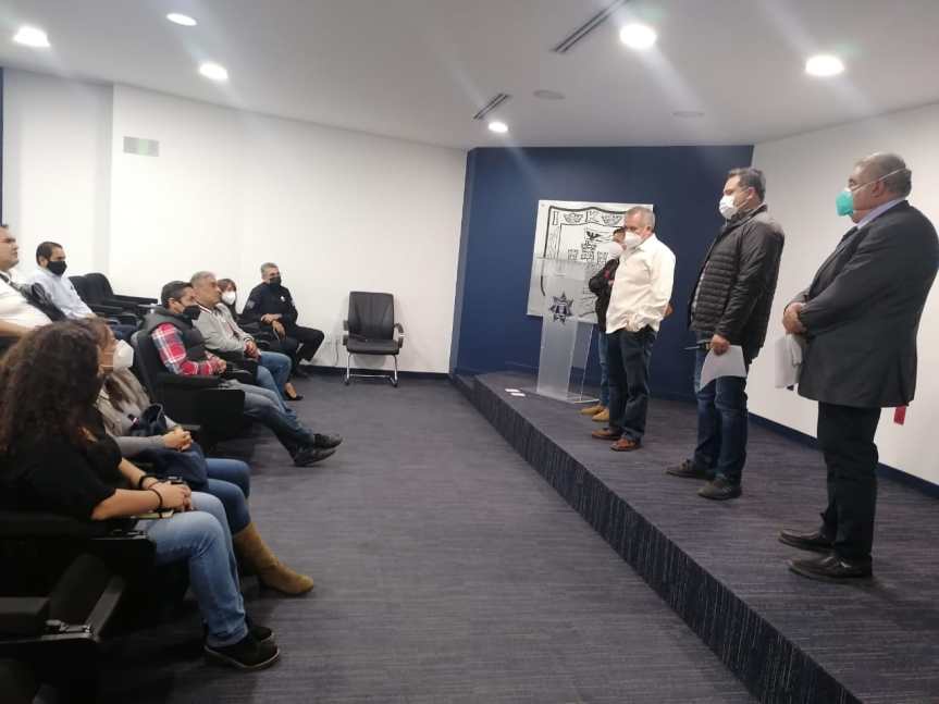 PRESENTA SEGOB A ENCARGADO DE DESPACHO DE LA SSC A MANDOS&nbsp;MEDIOS