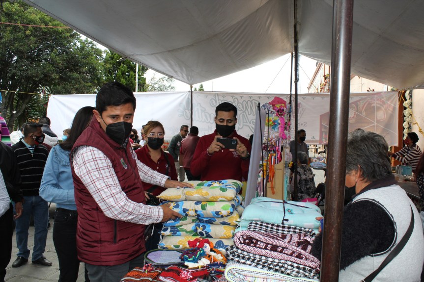 Se inauguró el Mercadito Alternativo en Santa Cruz Tlaxcala; permanecerá tres&nbsp;días