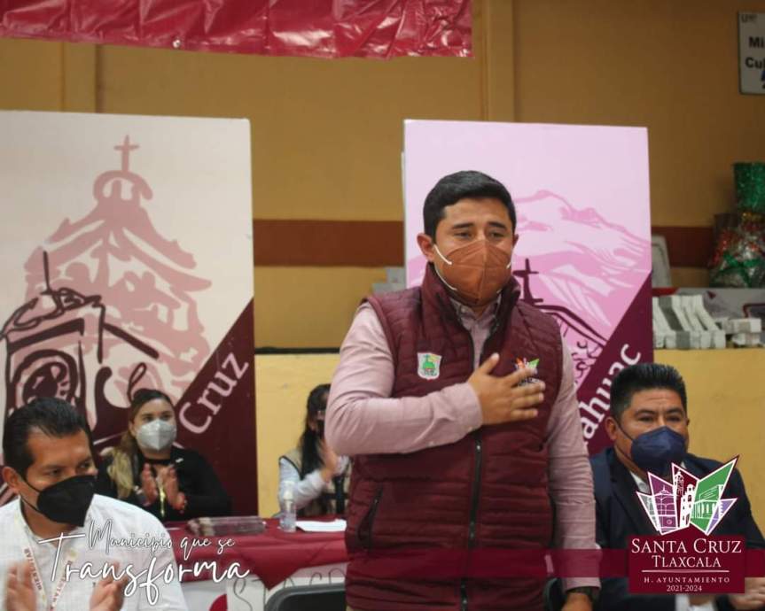 Entregan tarjetas del Bienestar a nuevos beneficiarios de programa de adultos mayores de 65 y más en Santa Cruz&nbsp;Tlaxcala