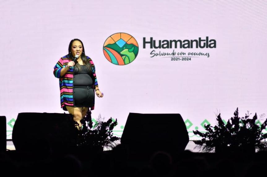 CON EL PREMIO “PAULINA MARAVER” HUAMANTLA RECONOCE LA TRAYECTORIA DE TODAS LAS MUJERES: SALVADOR SANTOS&nbsp;CEDILLO