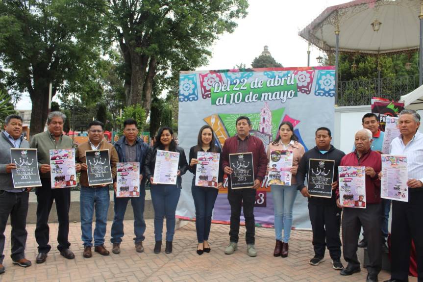 Listo el Cartel de Feria de Santa Cruz Tlaxcala 2023; presentado por el alcalde y&nbsp;regidores