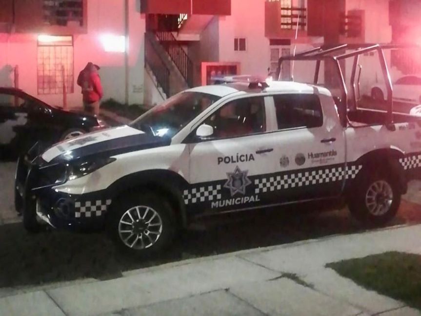 POLICÍA DE HUAMANTLA RESGUARDA DOMICILIO DONDE UNA PERSONA SE HABRÍA QUITADO LA&nbsp;VIDA