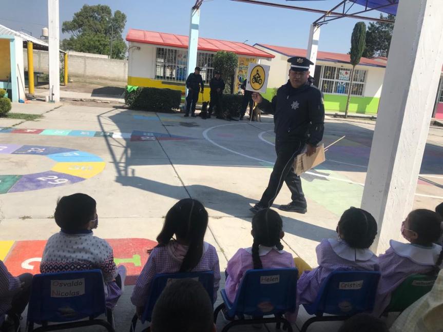 BRINDAN PLÁTICAS DE EDUCACIÓN VIAL POLICÍAS DE HUAMANTLA EN INSTITUCIONES&nbsp;EDUCATIVAS