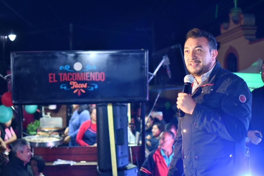 CON UN AMBIENTE DE FIESTA Y DIVERSIÓN SE INAUGURAN LOS FOOD TRUCKS EN LA PLAZUELA DE&nbsp;JESÚS