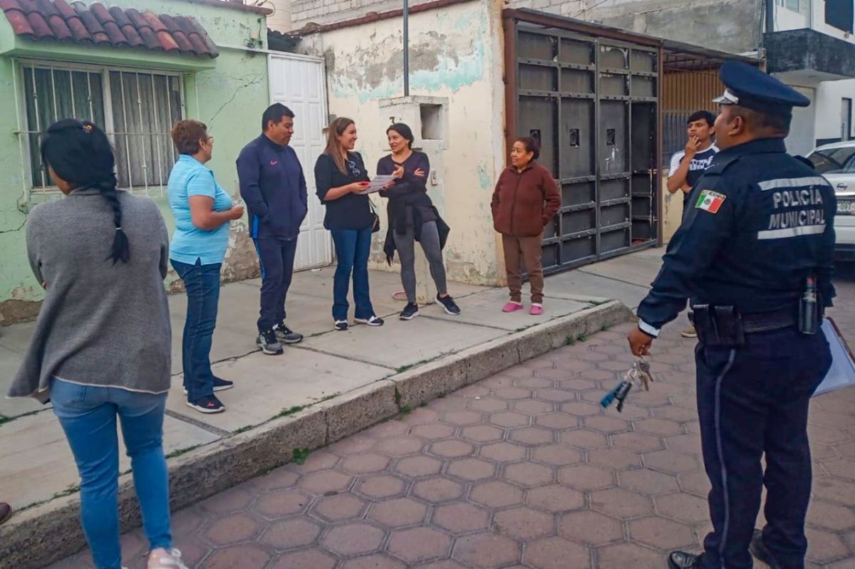 BRINDA SEGURIDAD PÚBLICA PLÁTICAS A VECINOS Y A PROPIETARIOS PARA ...