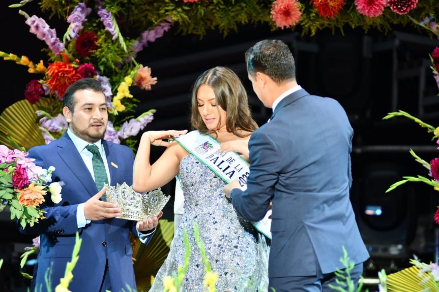 ESTA ES LA INAUGURACIÓN MAS EXTRAORDINARIA QUE HAYA TENIDO LA FERIA DE HUAMANTLA: SALVADOR SANTOS&nbsp;CEDILLO