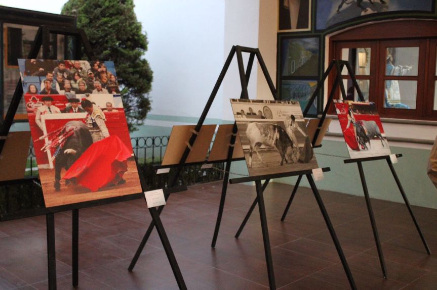 EXHIBE MUSEO TAURINO DE HUAMANTLA LA EXPOSICIÓN FOTOGRÁFICA “EL SEÑOR DE LOS TRES&nbsp;TERCIOS”