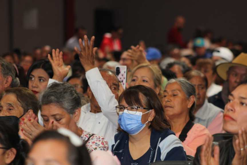 Celebran a los adultos mayores en Santa Cruz Tlaxcala por el Día del&nbsp;Abuelo