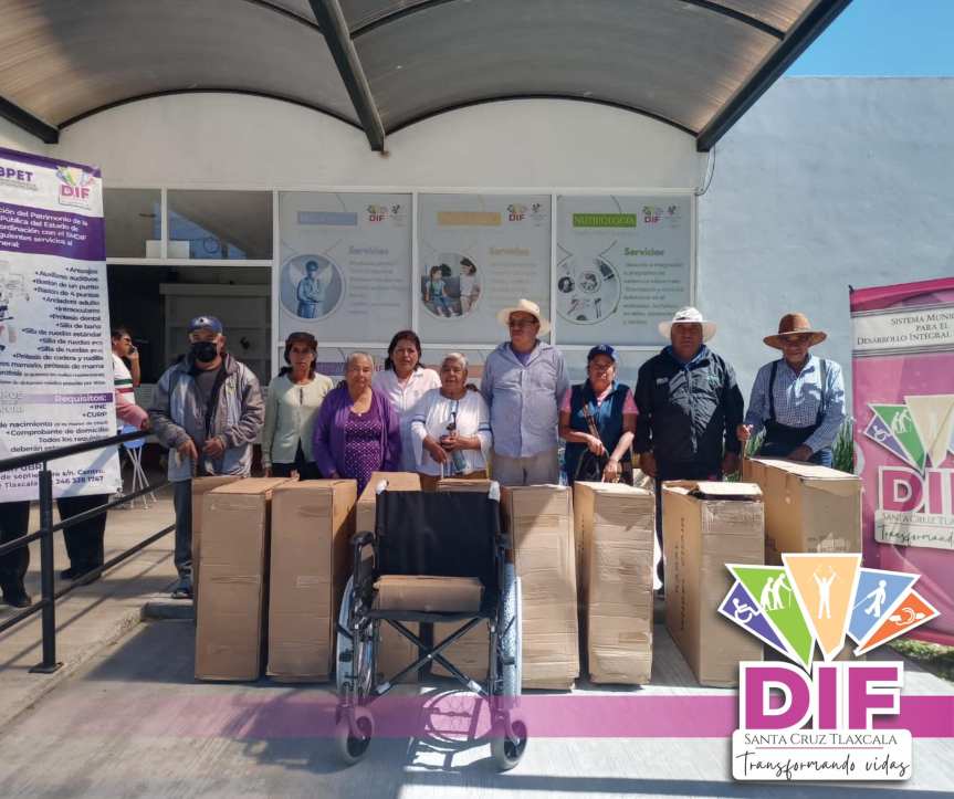 SMDIF SANTA CRUZ TLAXCALA  ENTREGA 8 SILLAS DE RUEDAS A POBLACIÓN&nbsp;VULNERABLE