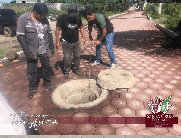 Desazolvan drenaje en calles de las comunidades de Santa Cruz&nbsp;Tlaxcala