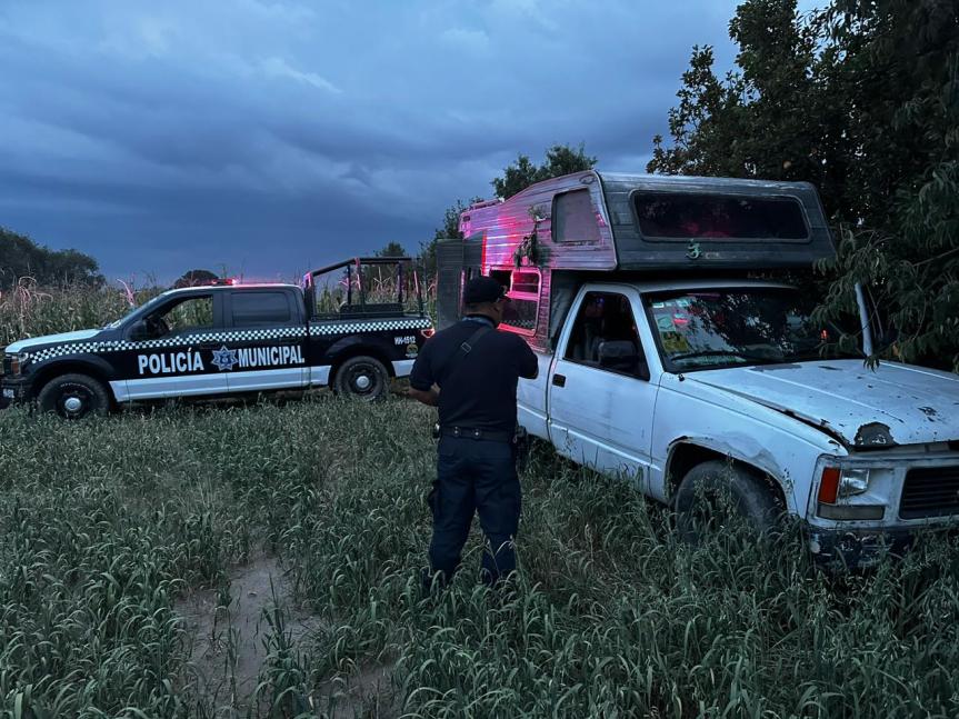 LOCALIZA POLICÍA DE HUAMANTLA CAMIONETA ABANDONADA GRACIAS AL APOYO CIUDADANO 