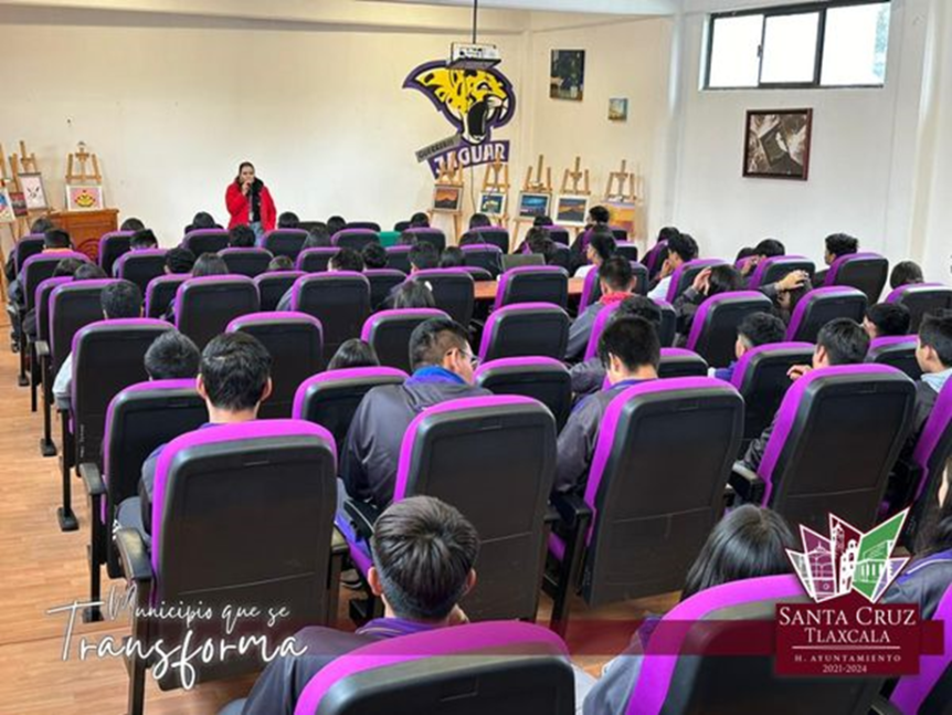 Seguridad y orientación reciben alumnos del Cobat 12 de Santa Cruz&nbsp;Tlaxcala