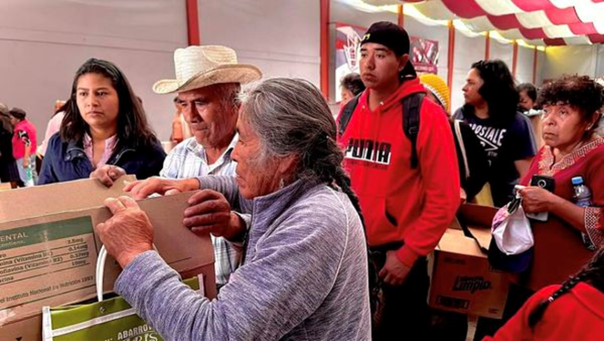 Fomentan la economía familiar con paquetes de aves de traspatio en Santa Cruz&nbsp;Tlaxcala