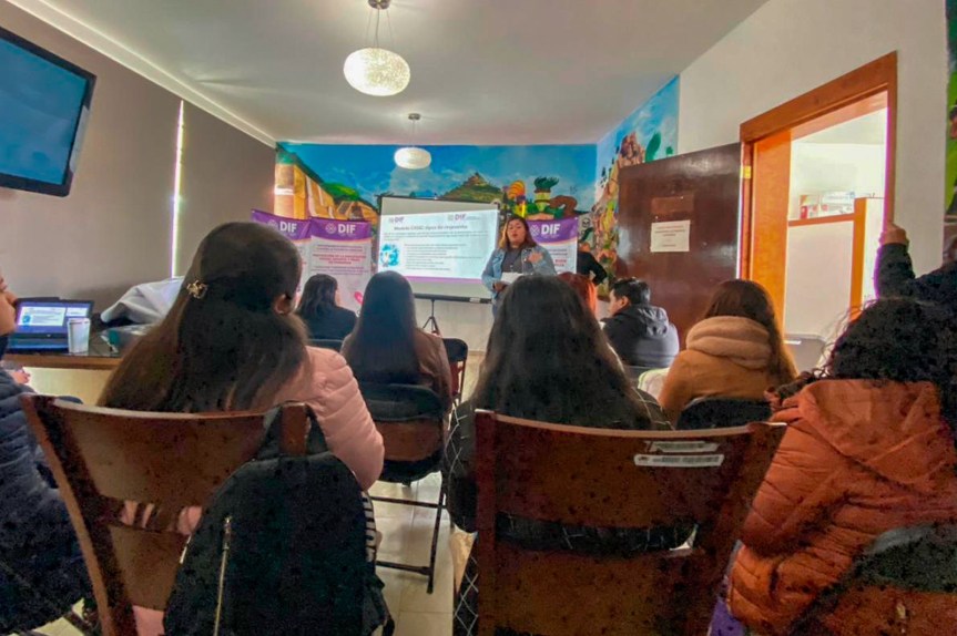 PERSONAL DEL SMDIF DE HUAMANTLA SE CAPACITA PARA MEJORAR LA ATENCIÓN MENTAL Y&nbsp;EMOCIONAL