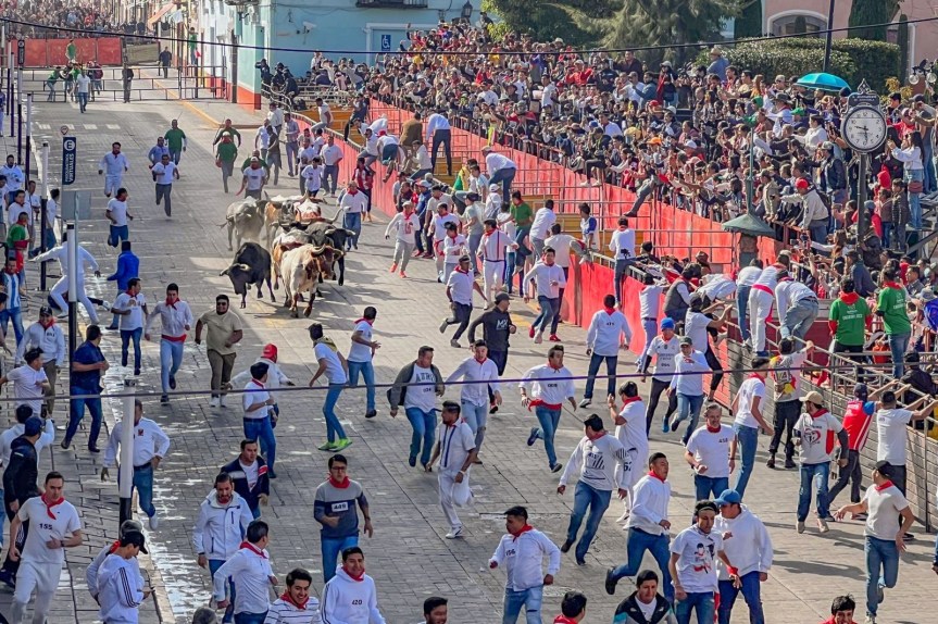 VIVE HUAMANTLA HISTÓRICO ENCIERRO DE TOROS DE LA ALDEA MÁGICA&nbsp;2023