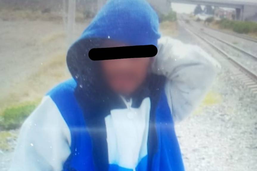 BRINDA APOYO POLICÍA DE HUAMANTLA A SUJETO INCONSCIENTE EN LAS VÍAS&nbsp;FÉRREAS