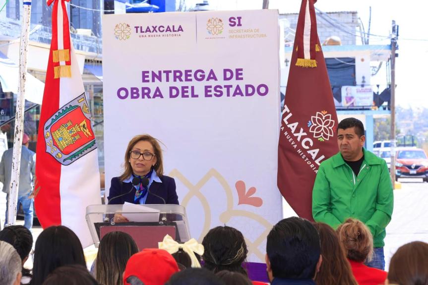 ENTREGA GOBERNADORA PRIMERA ETAPA DE LA SUSTITUCIÓN DE PAVIMENTO EN VIALIDAD DE&nbsp;XALOZTOC