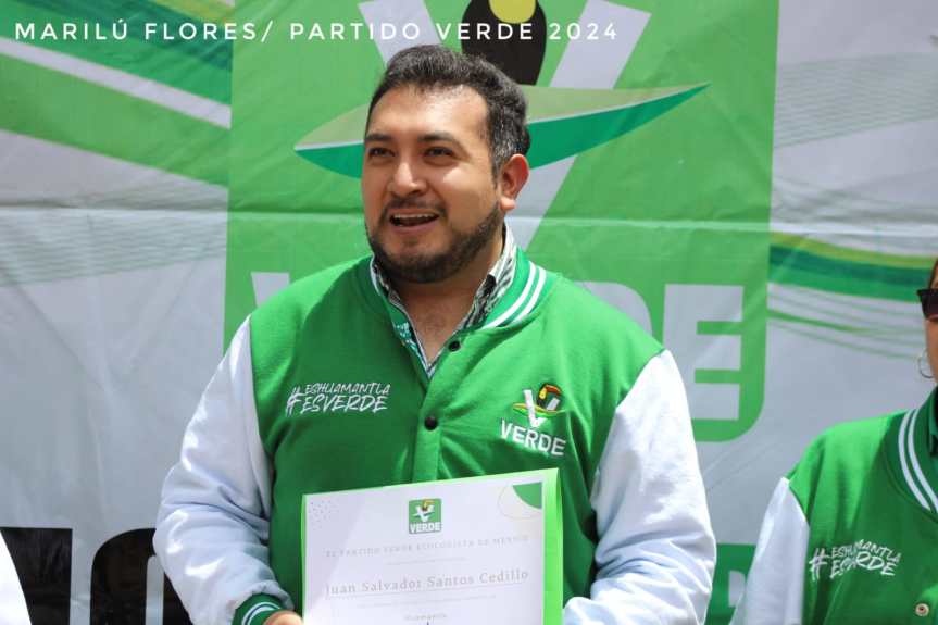 Salvador Santos Cedillo recibe constancia de registro como candidato al Ayuntamiento de Huamantla; Margarita Cisneros al Distrito&nbsp;X