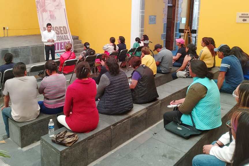 FORTALECEN AUTORIDADES A LAS Y LOS EMPRENDEDORES DE&nbsp;HUAMANTLA
