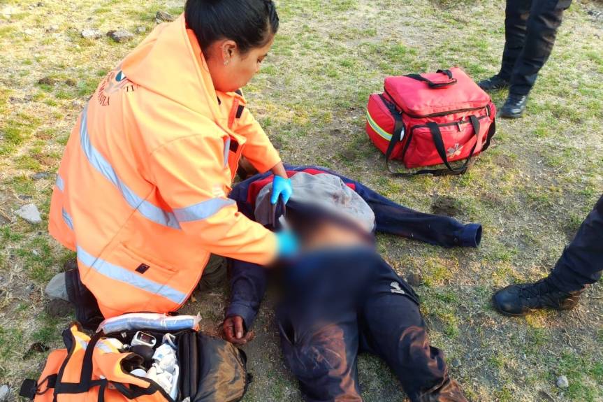 ATIENDE PROTECCIÓN CIVIL DE HUAMANTLA A PERSONA CON LESIONES POR&nbsp;MUNICIONES