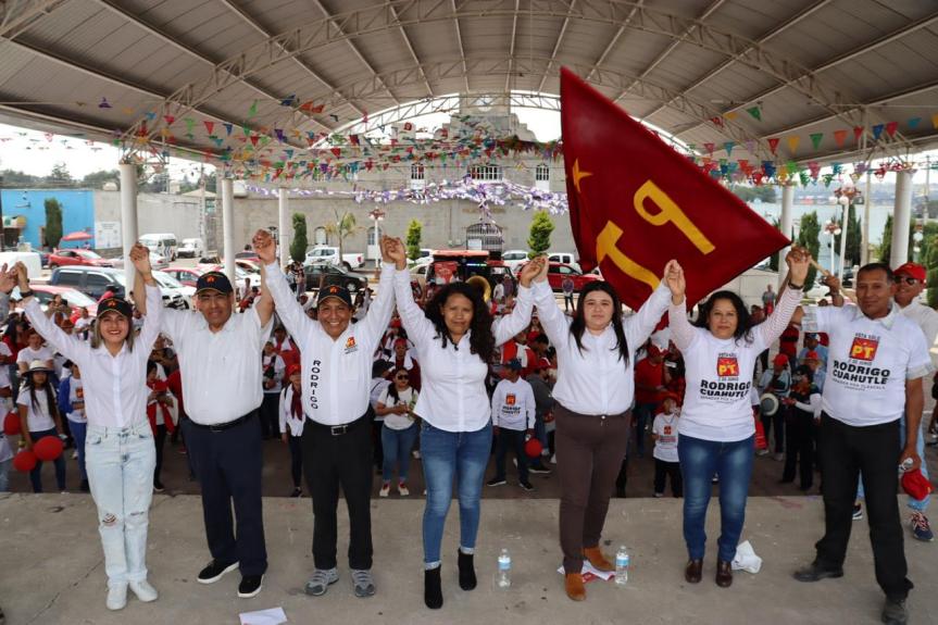 Vecinos de Ixtenco y Xaltocan bridan confianza a Rodrigo Cuahutle para representarlos en el&nbsp;Senado