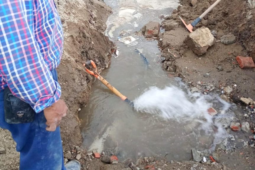 TRABAJA CAPAMH PARA REPARAR AVERÍA EN EL POZO LIENZO CHARRO 