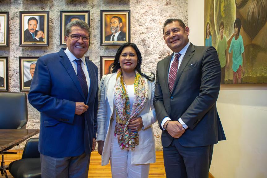 Develan pintura de Alejandro Armenta como presidente de la Mesa Directiva en el Segundo Año de la LXV&nbsp;Legislatura