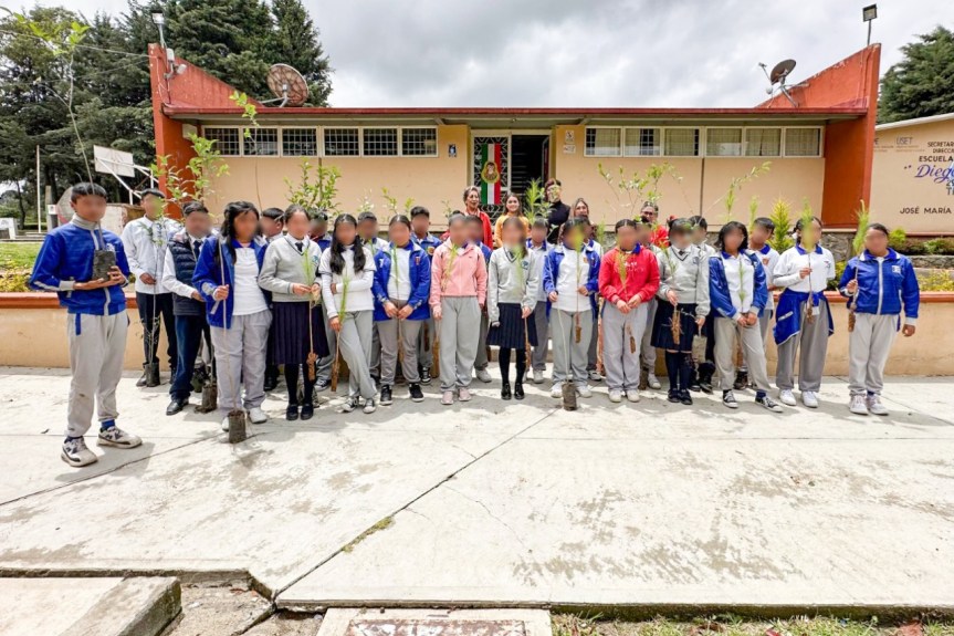 FOMENTA AYUNTAMIENTO DE HUAMANTLA E ITJ CULTURA ECOLÓGICA CON MÁS DE 300 ÁRBOLES&nbsp;DONADOS
