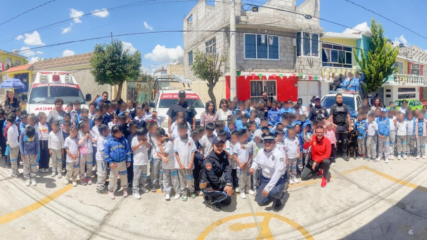 CON DIVERTIDAS DINÁMICAS POLICÍA DE HUAMANTLA ENSEÑA TEMAS DE SEGURIDAD A&nbsp;ESTUDIANTES