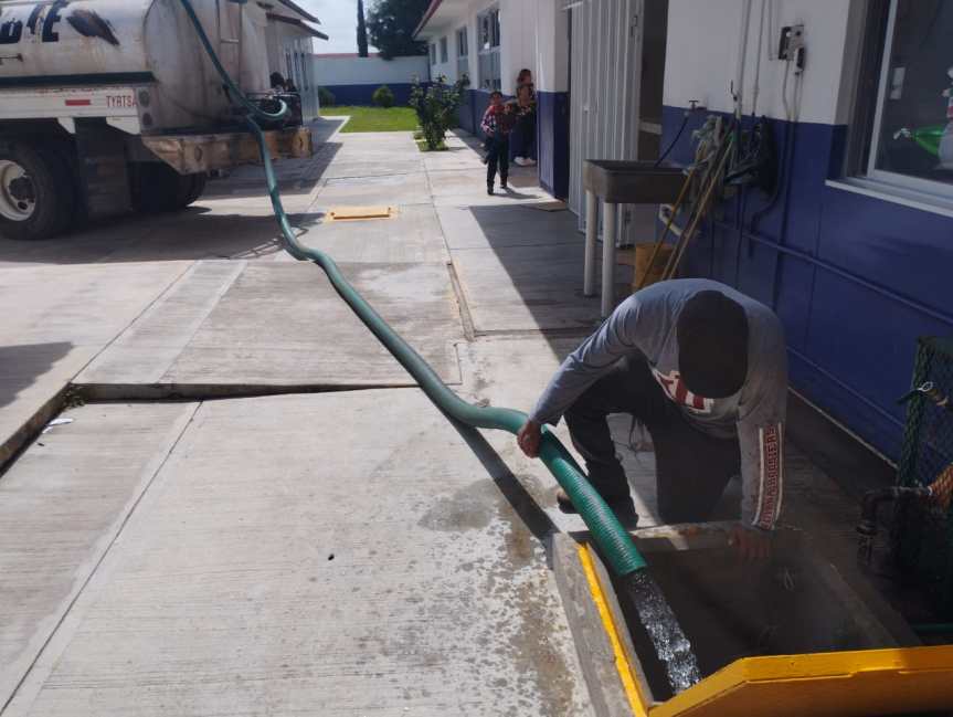 Presidente de Yauhquemehcan otorga préstamo para que se restablezca servicio de agua en&nbsp;Tetel
