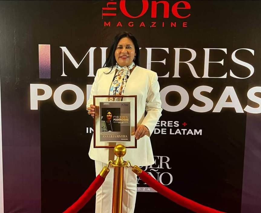 Recibe Ana Lilia Rivera el reconocimiento The One las 30 Mujeres más Poderosas de&nbsp;LATAM