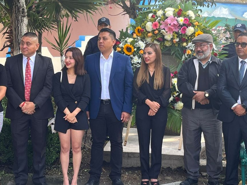 Conmemora Gobierno Municipal de Contla el aniversario luctuoso del gran muralista Desiderio Hernández&nbsp;Xochitiotzin