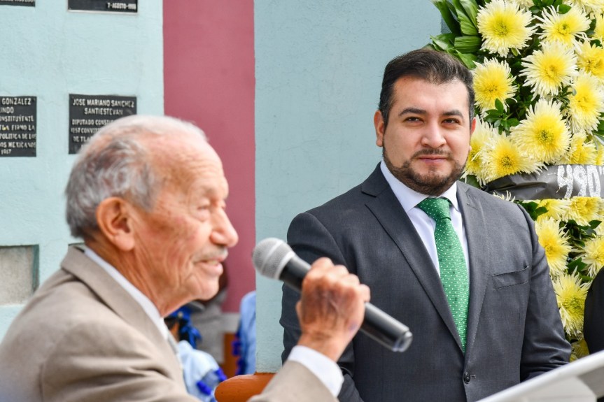 RINDE HUAMANTLA HOMENAJE A DON JOSÉ HERNÁNDEZ CASTILLO “CHE&nbsp;CHÉ”