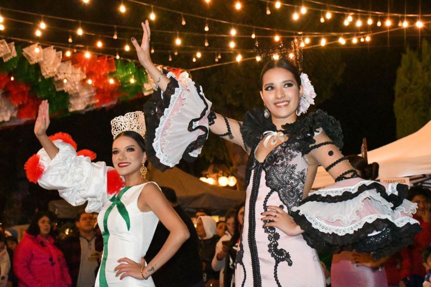 CON GRAN CALLEJONEADA HUAMANTLA VIVIÓ UNA NOCHE MÁGICA LLENA DE MÚSICA Y&nbsp;ALEGRÍA