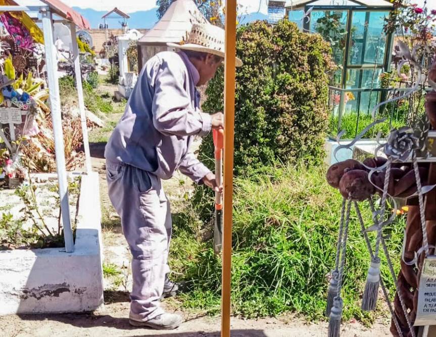 GOBIERNO DE HUAMANTLA MEJORA EL ACCESO Y LAS INSTALACIONES DE LOS PANTEONES&nbsp;MUNICIPALES