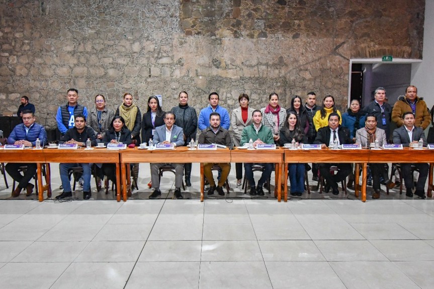 PRESIDE SALVADOR SANTOS CEDILLO PRIMERA REUNIÓN REGIONAL DEL SECTOR&nbsp;ECONÓMICO