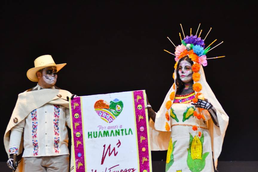CON ÉXITO SE REALIZÓ LA PRIMERA EDICIÓN DE LA PASARELA DE CATRINAS EMPRESARIALES EN&nbsp;HUAMANTLA